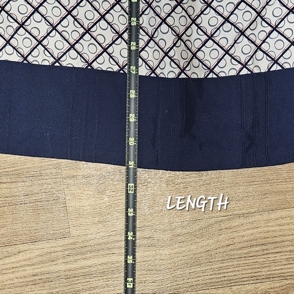 JUICY COUTURE | 100% SILK BELTED SERVANT DRESS - Picture 16 of 16